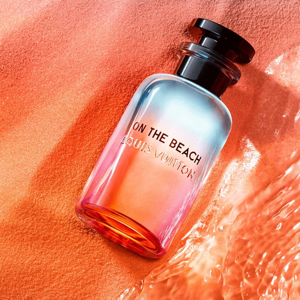 Louis Vuitton On the Beach - Image 2
